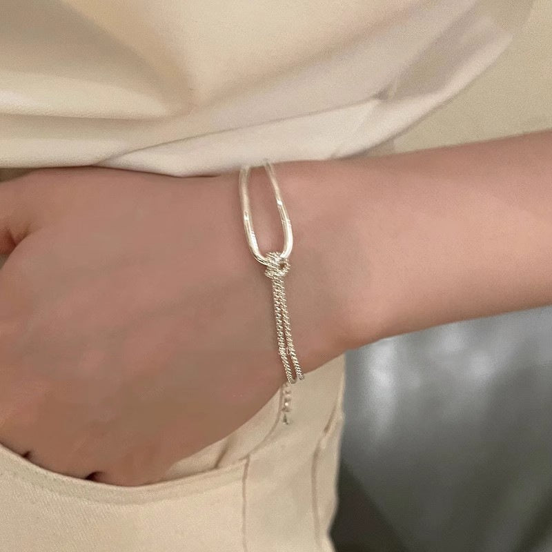 Esme Knot Bangle 4