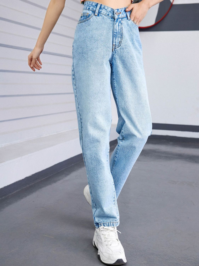 Straight Leg Jeans with Pockets 4