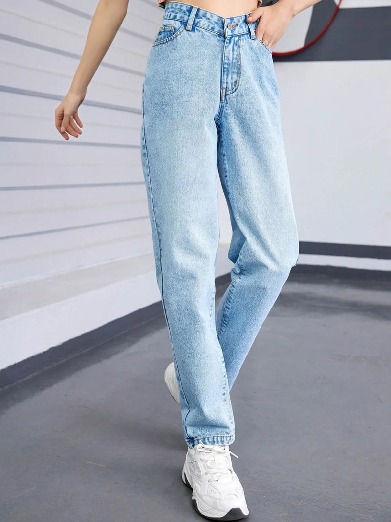 Straight Leg Jeans with Pockets 1