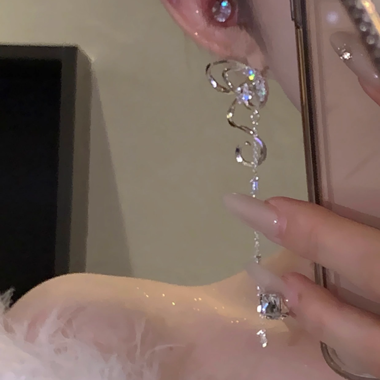 Vivienne Bow Tassel Earrings 5