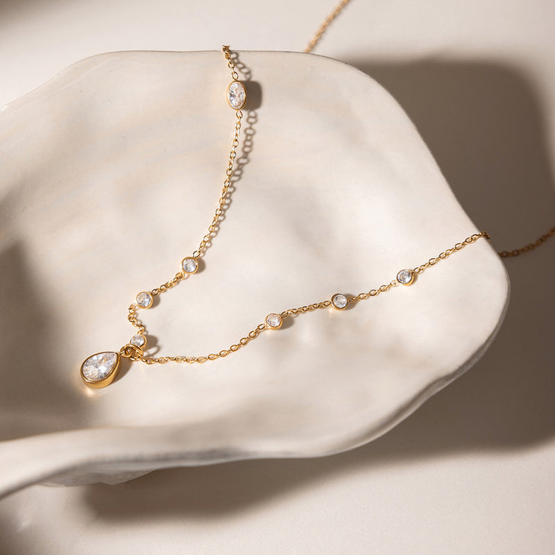Lumen Waterdrop Zircon Necklace