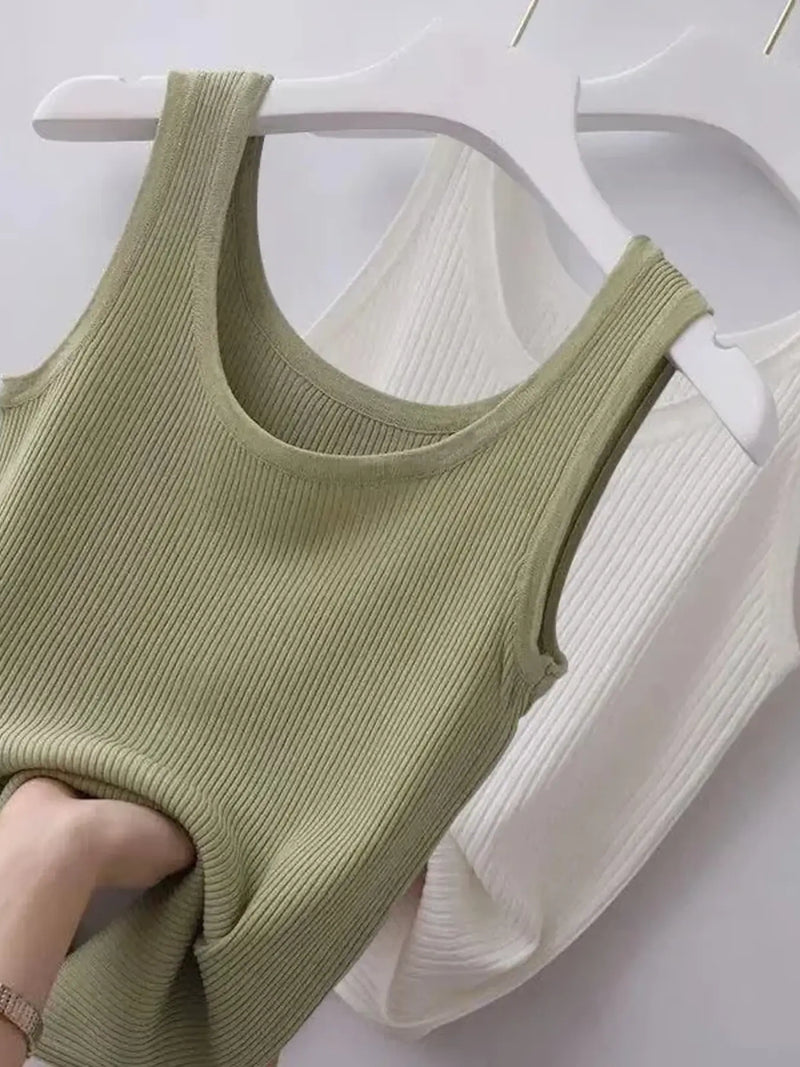 Plus Size Ribbed Knit Scoop Neck Tank Top 2