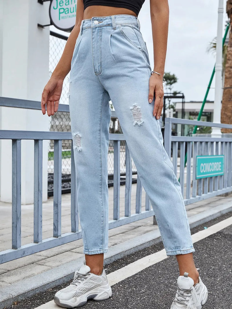 Distressed Straight Jeans with Pockets 1