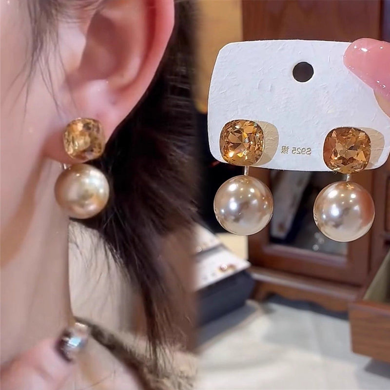 Noor Champagne Crystal Studs 3