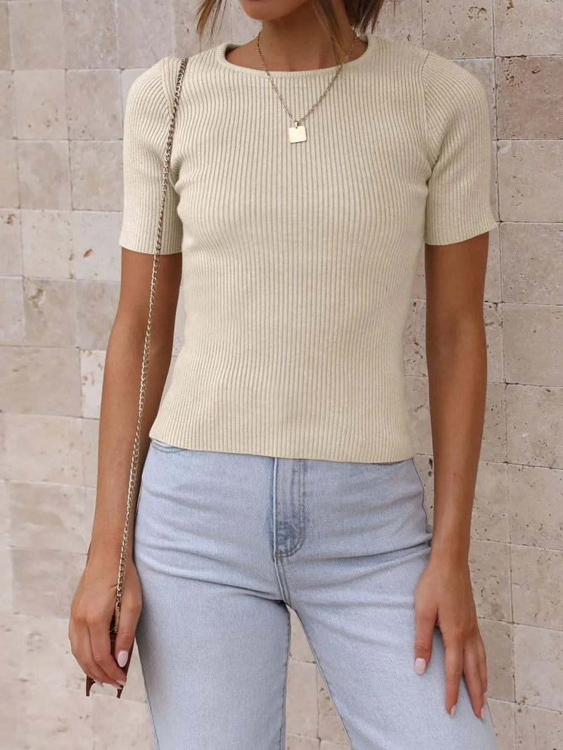Round Neck Short Sleeve Knit Top 2