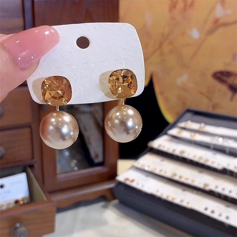 Noor Champagne Crystal Studs 2