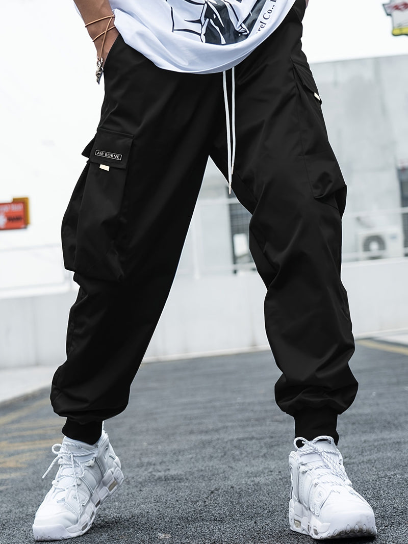 Atlas Multi-Pocket Cargo Pants in Black