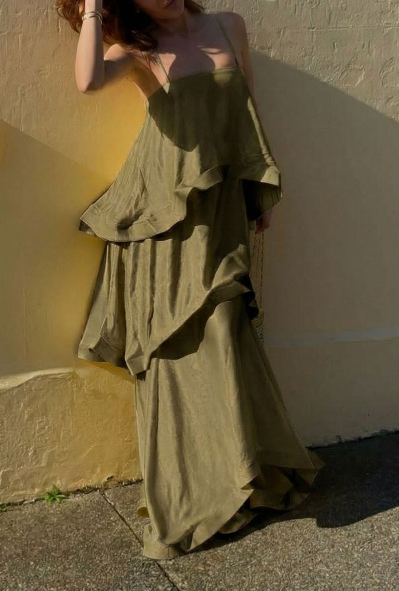 Saona vestido satén multicapa 5