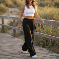 Pantalones cargo de pierna ancha con detalles de lazo lateral