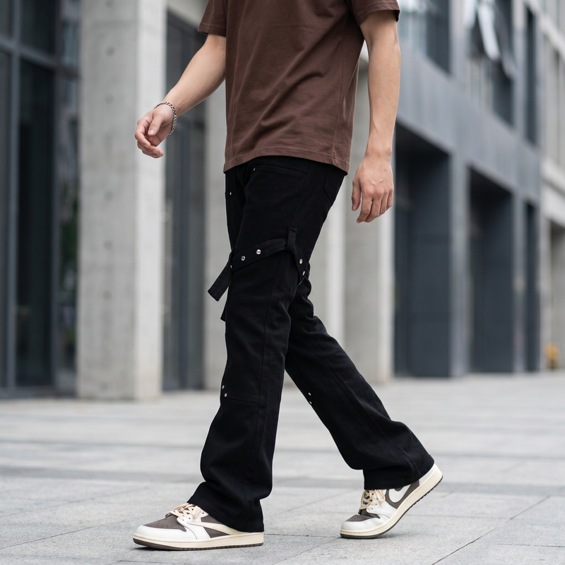 Men's Plus Size Studded Cargo Pants — lifestyle